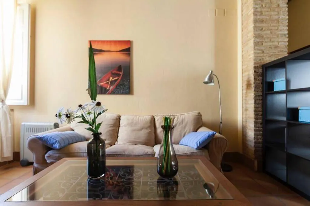 Precioso Apart - Localizacion Perfecta **Wifi - A/C** Seville