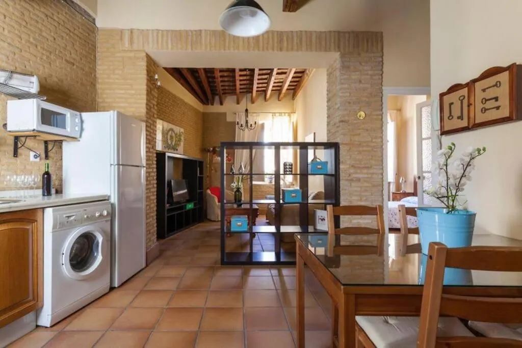 Precioso Apart - Localizacion Perfecta **Wifi - A/C** Seville